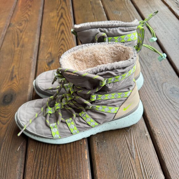 NIKE Roshe Run Hi Sneakerboot Gray/Lime Shoes in Women's 9 - 616724-001 - Picture 5 of 13